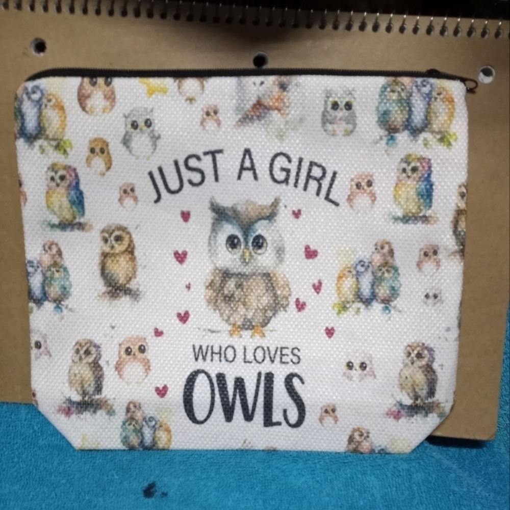 Owl Print Pouch Love
